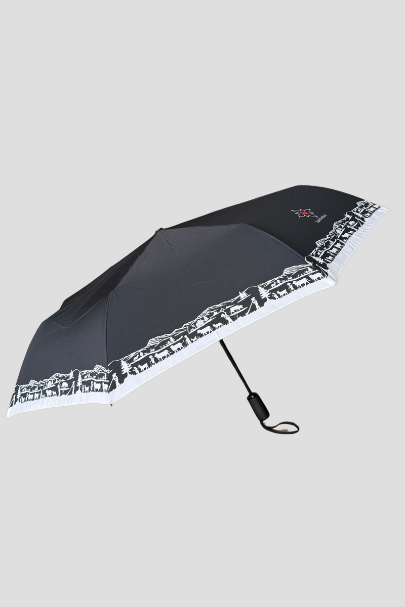 Der Edelvetica Scherenschnitt Regenschirm: Eine Verbindung von Kunst und Funktionalität