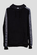 Herren Edelweiss Kapuzenpullover von Edelvetica, eine komfortable und modische Oberbekleidung. Der Pullover ist mit einem auffälligen Edelweiss-Muster verziert, das sowohl Tradition als auch modischen Chic ausstrahlt. Er eignet sich ideal für lässige und stilbewusste Alltagslooks.