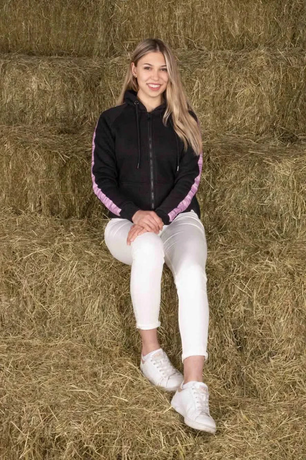 Damen-Sweatjacke mit Edelweiss-Muster, Kapuze und Taschen.