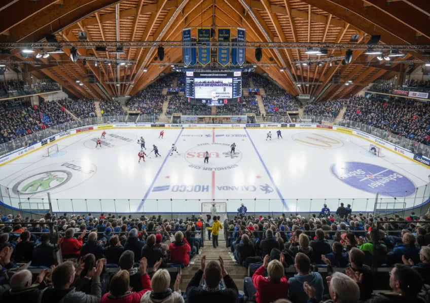 Blick auf das Eishockeyspiel beim Spengler Cup Davos in der voll besetzten Vaillant Arena mit begeistertem Publikum